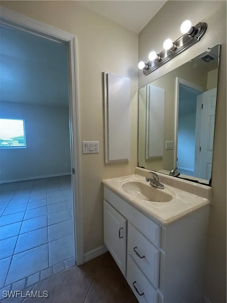 1011 Andalusia Boulevard Cape Coral FL 33909