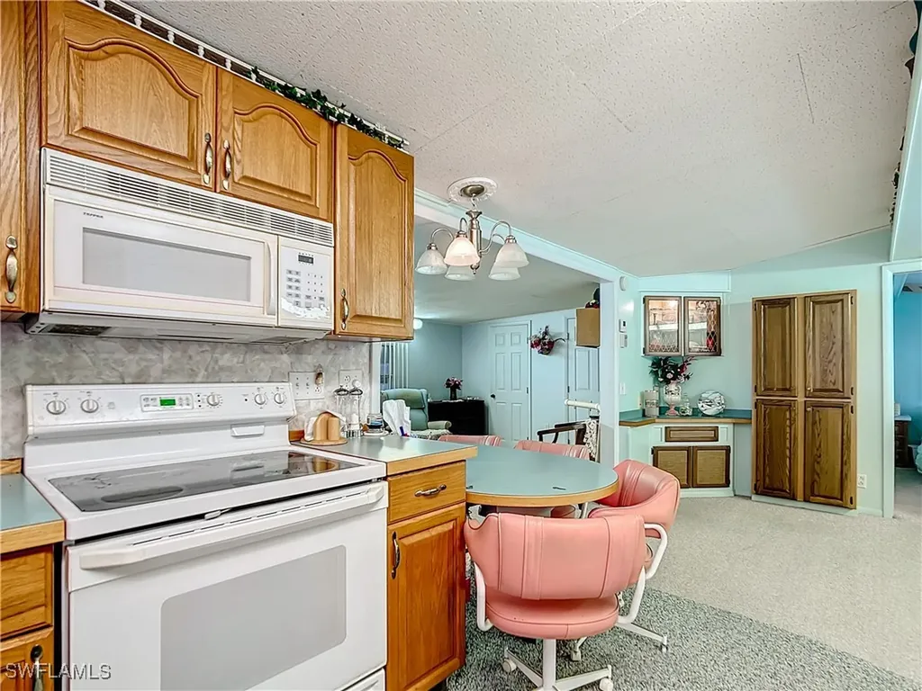 54 La Fonda Lane North Fort Myers FL 33903