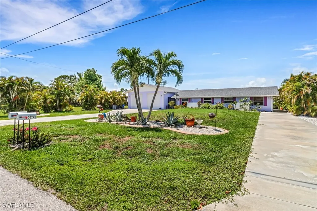 5251-5253 Serenity Cove Bokeelia FL 33922