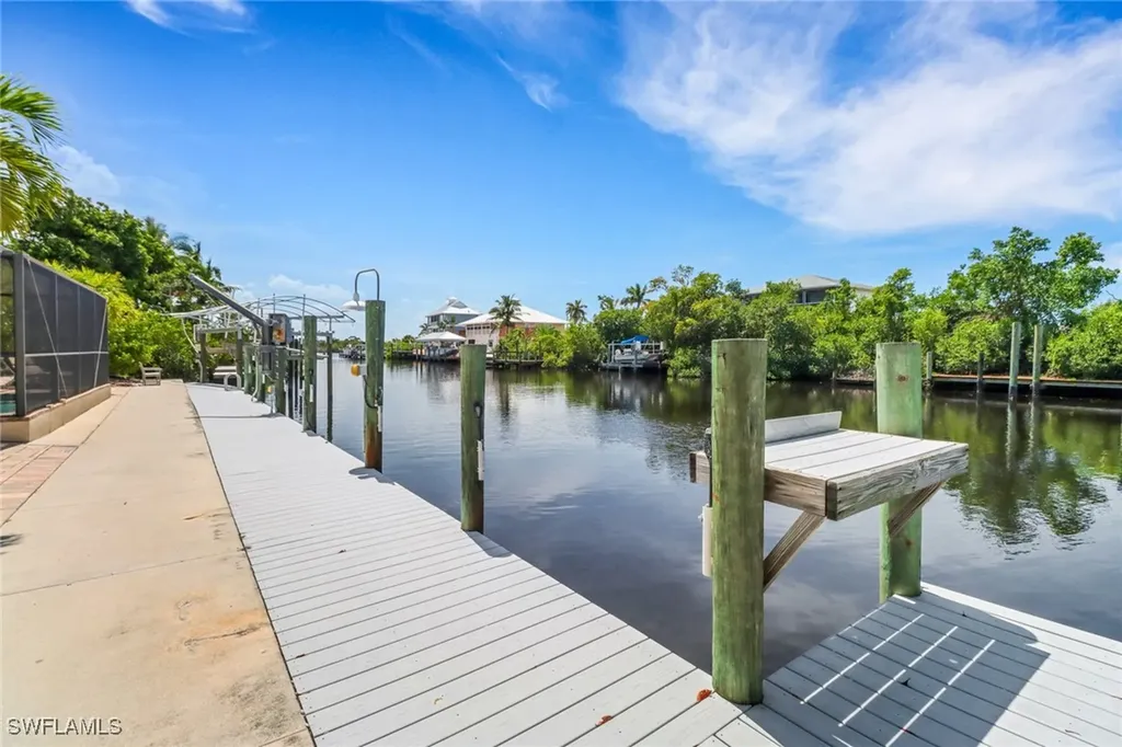 5251-5253 Serenity Cove Bokeelia FL 33922