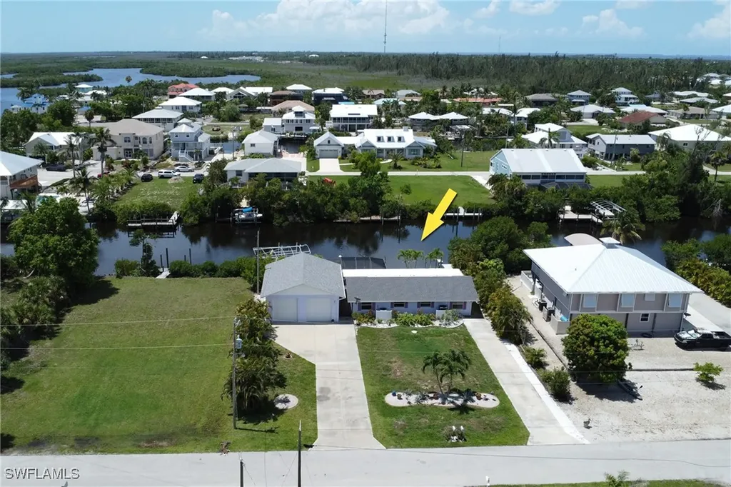 5251-5253 Serenity Cove Bokeelia FL 33922