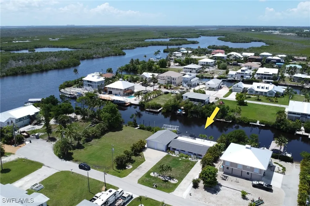 5251-5253 Serenity Cove Bokeelia FL 33922