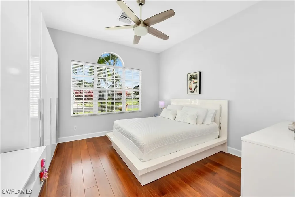 16100 Parque Lane Naples FL 34110