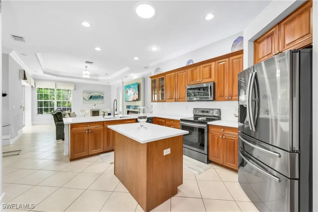 16100 Parque Lane Naples FL 34110