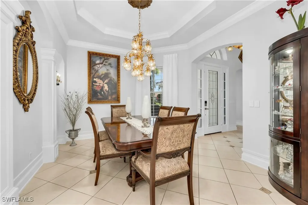16100 Parque Lane Naples FL 34110