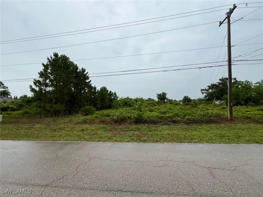 731 Bently Street E Lehigh Acres FL 33974