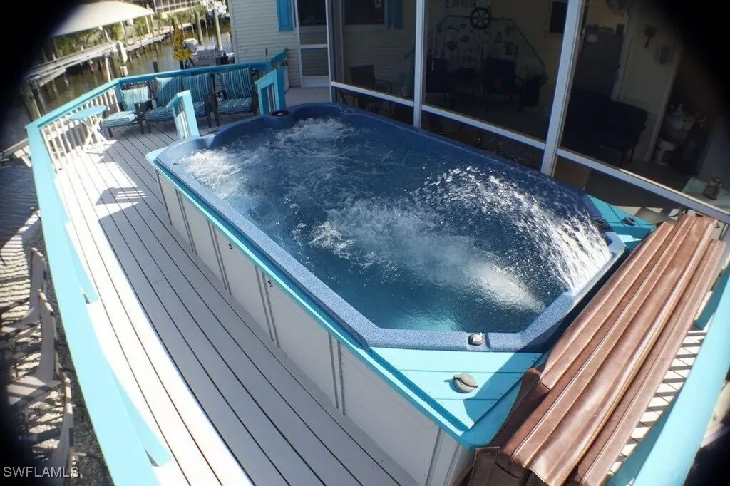 3140 Binnacle Lane St. James City FL 33956