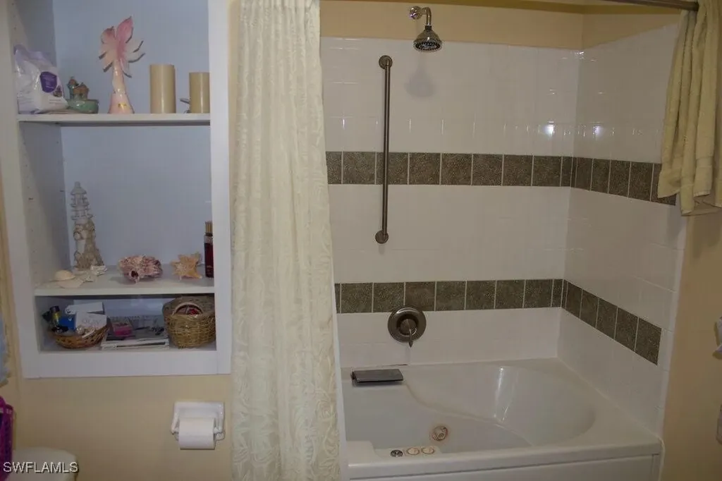 3140 Binnacle Lane St. James City FL 33956