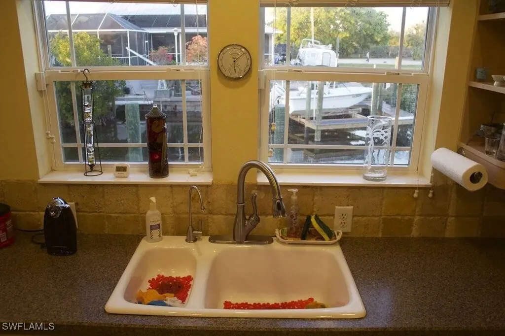 3140 Binnacle Lane St. James City FL 33956