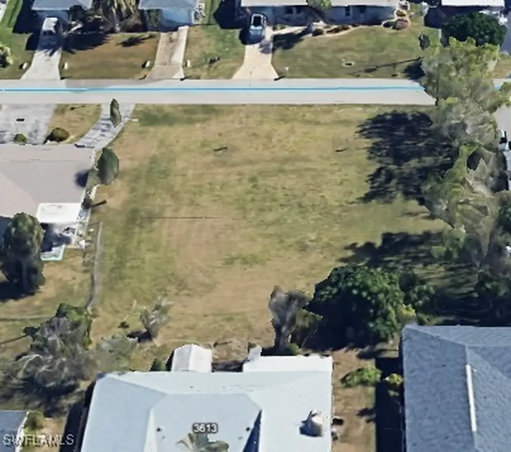 3624 SE 10th Avenue Cape Coral FL 33904