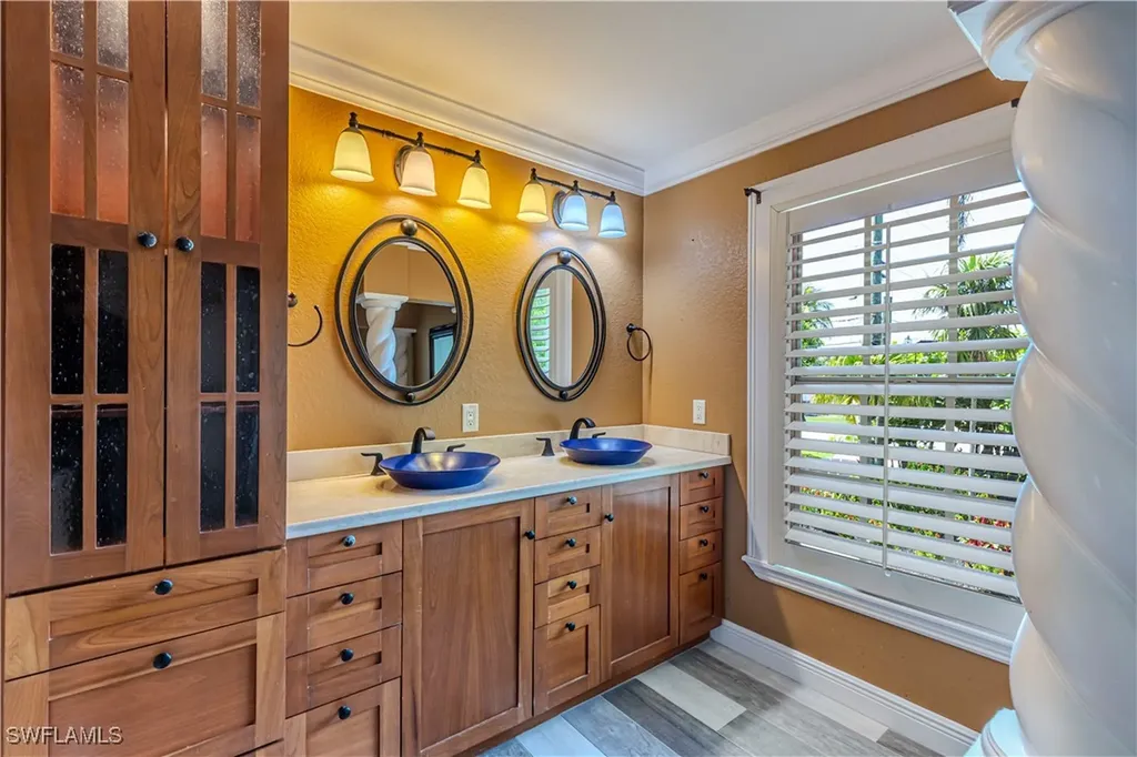 4429 Tarpon Avenue Bonita Springs FL 34134