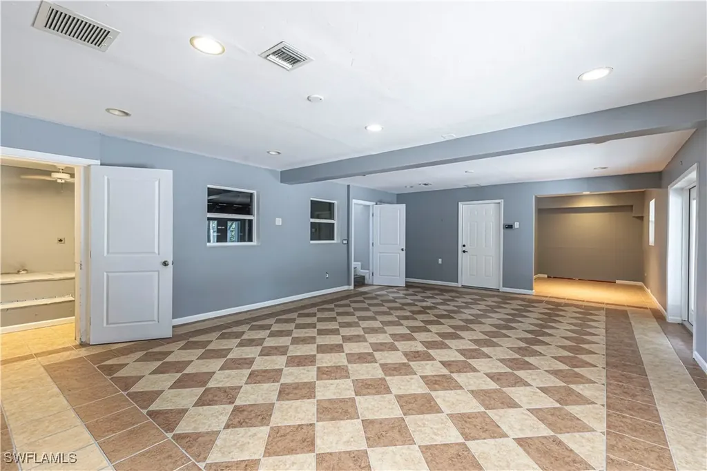 4429 Tarpon Avenue Bonita Springs FL 34134