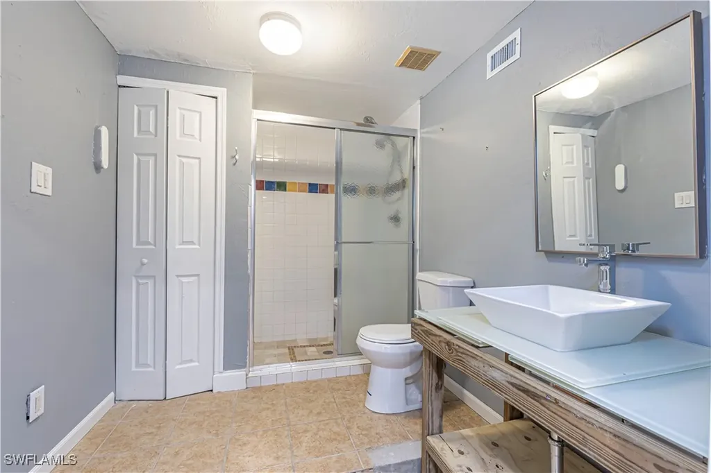 4429 Tarpon Avenue Bonita Springs FL 34134