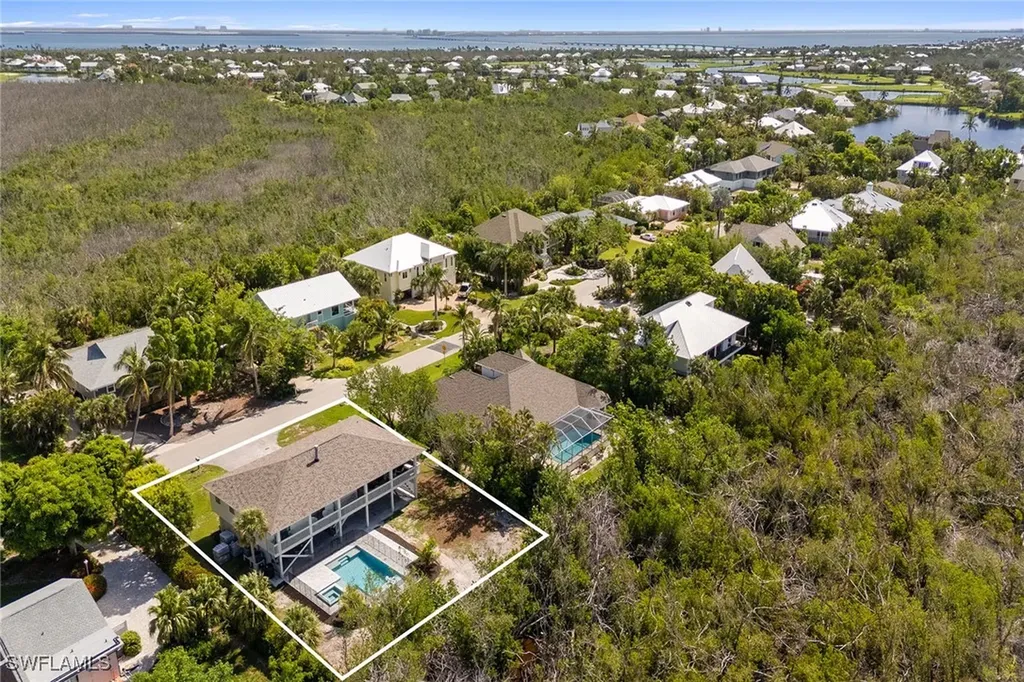 1448 Albatross Road Sanibel FL 33957