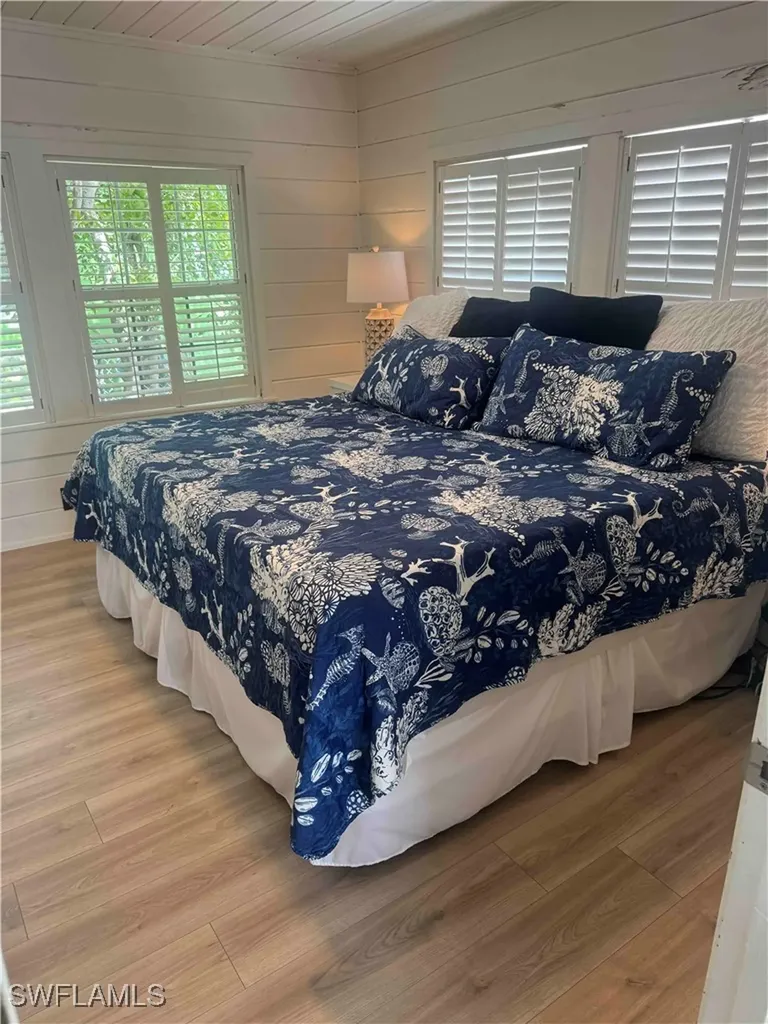 1012 Ridge Street Naples FL 34103