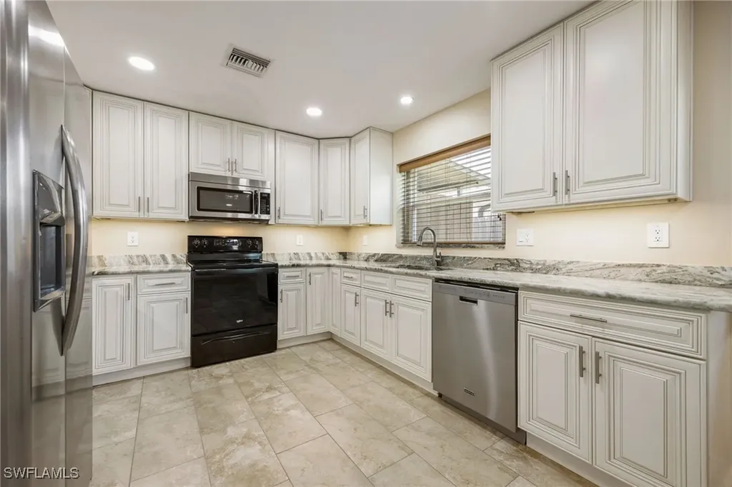 2115 Saint Croix Avenue Fort Myers FL 33905