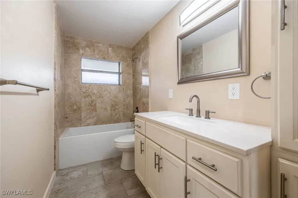 2115 Saint Croix Avenue Fort Myers FL 33905