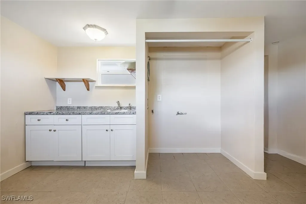 2115 Saint Croix Avenue Fort Myers FL 33905