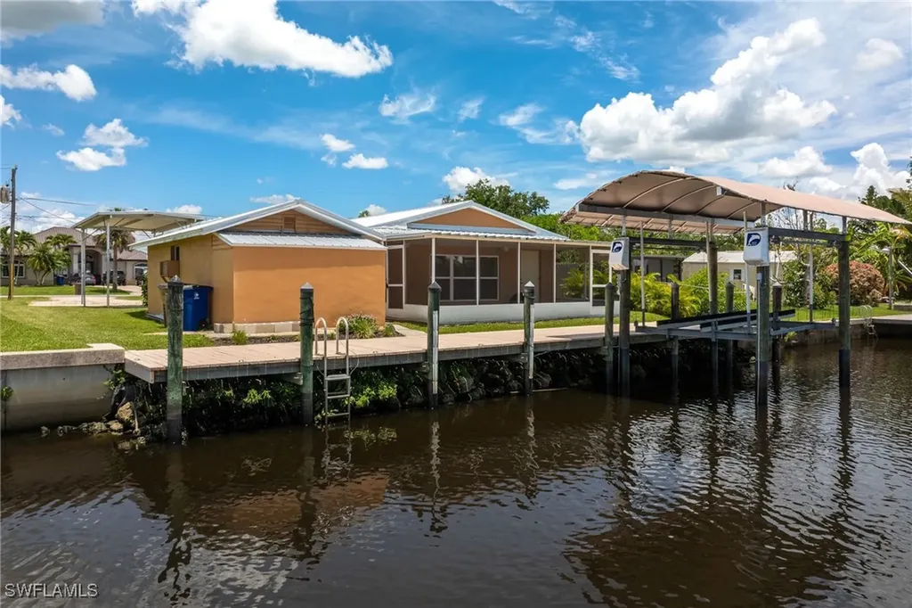 2115 Saint Croix Avenue Fort Myers FL 33905