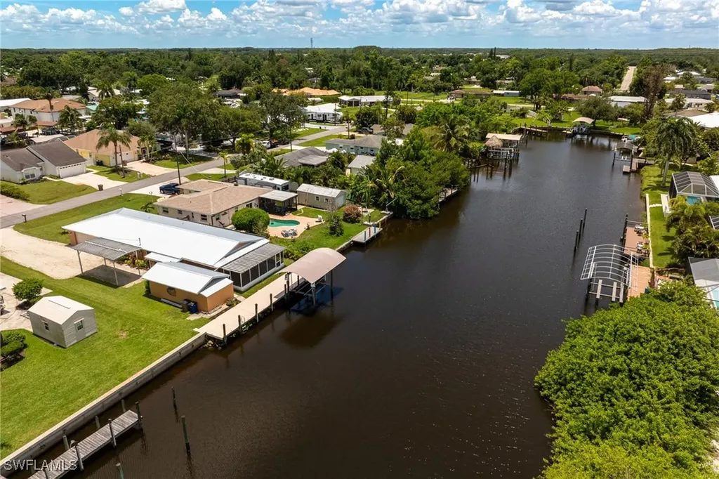 2115 Saint Croix Avenue Fort Myers FL 33905