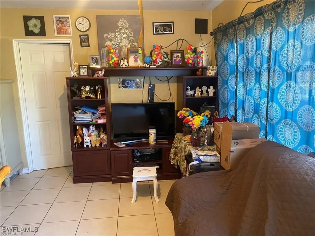 1341 Gardenia Avenue Fort Myers FL 33916