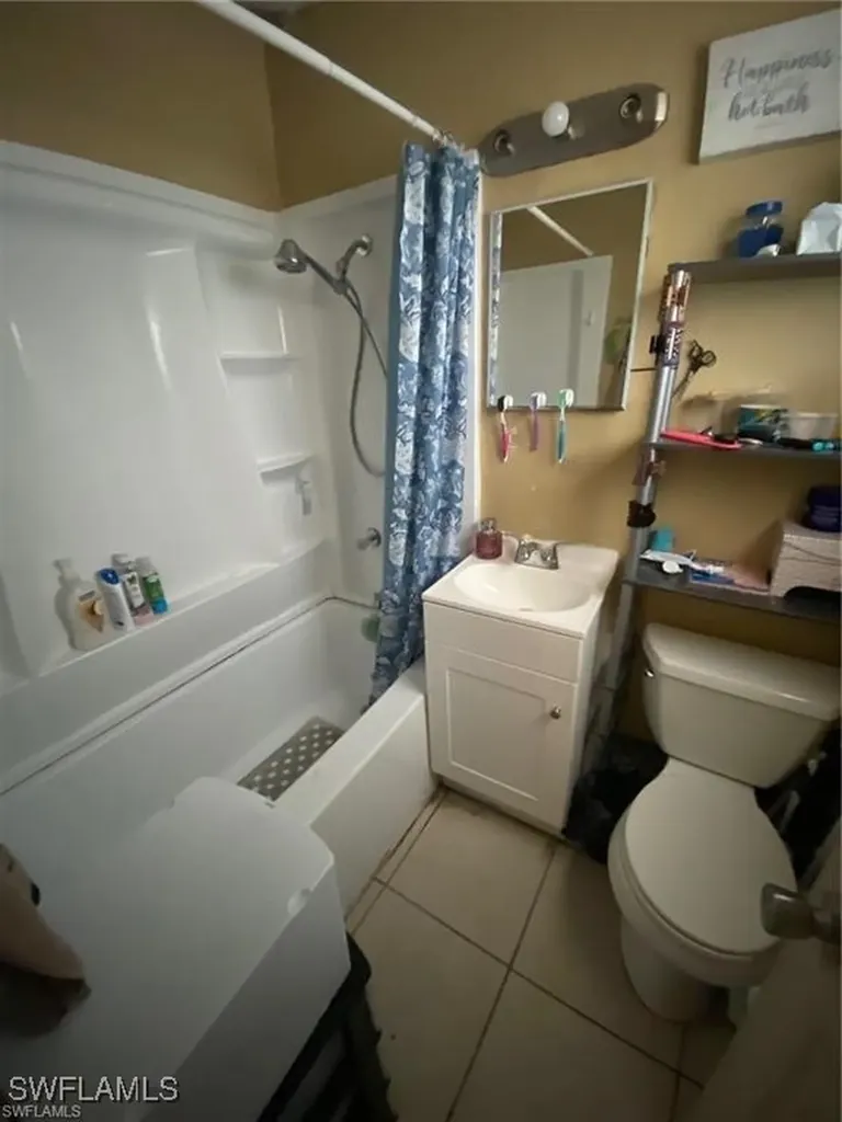1341 Gardenia Avenue Fort Myers FL 33916