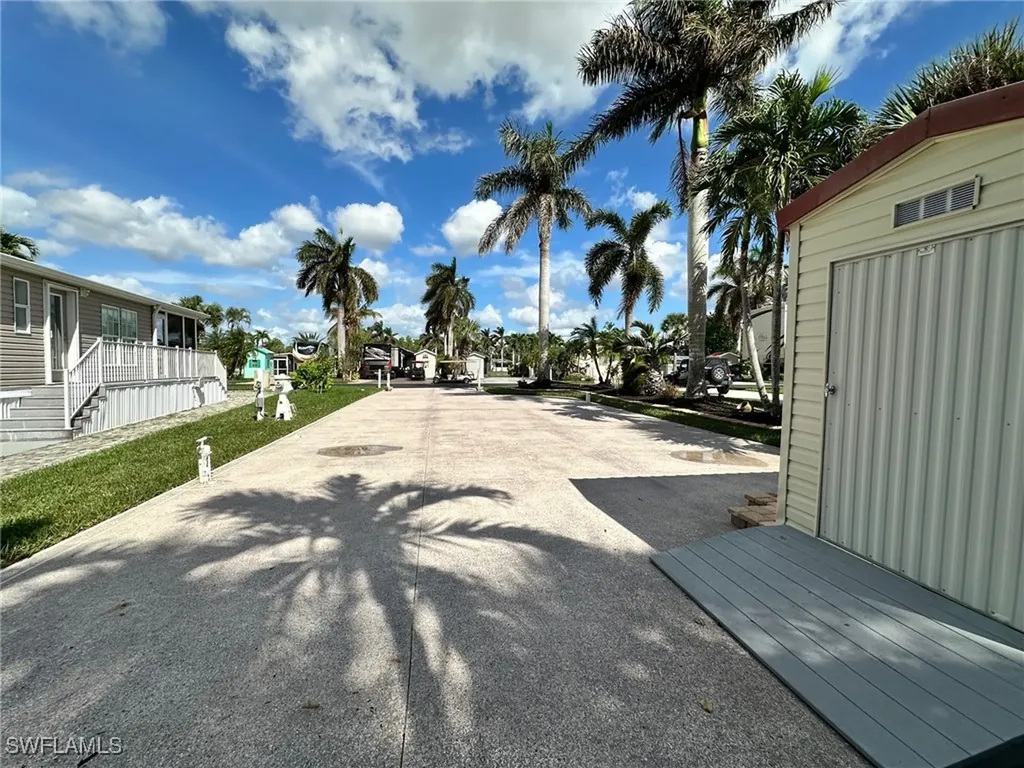 1275 Silver Lakes Boulevard Naples FL 34114