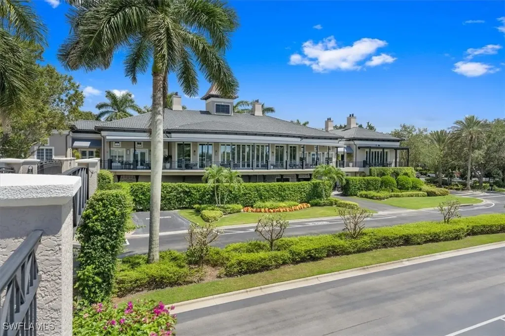 19081 Ridgepoint Drive Estero FL 33928