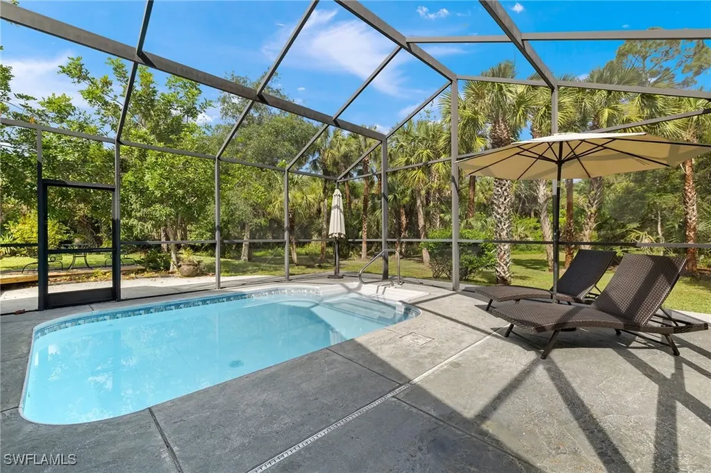 211 11th Street NW Naples FL 34120