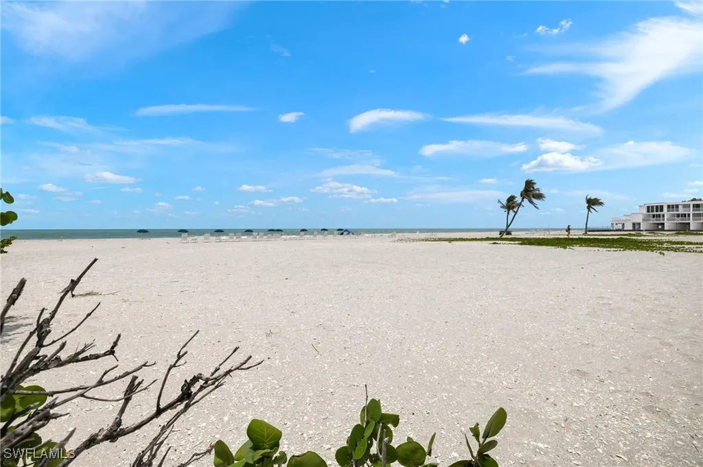 3067 W Gulf Drive Sanibel FL 33957