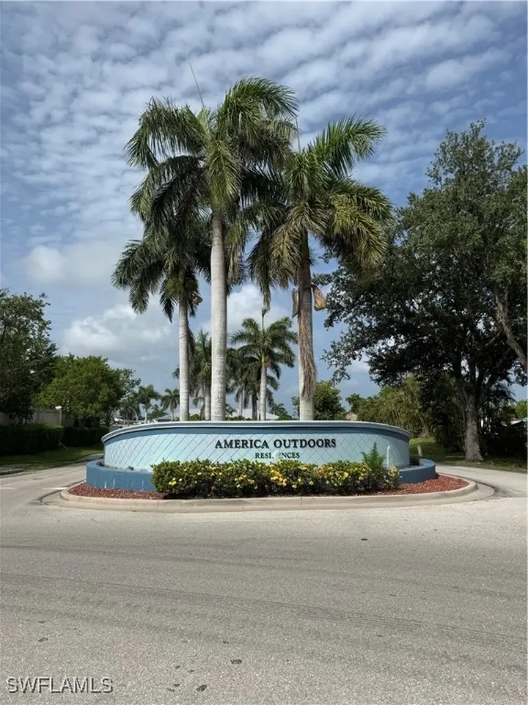 5769 Pink Panther Drive Fort Myers FL 33908