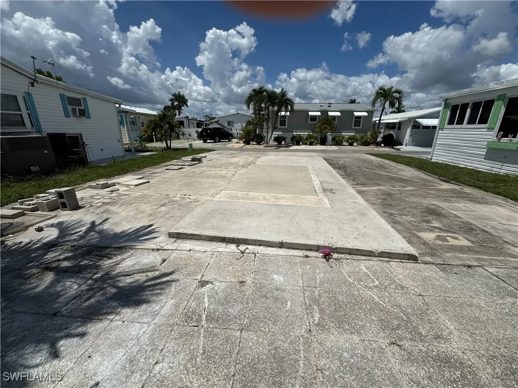 5769 Pink Panther Drive Fort Myers FL 33908