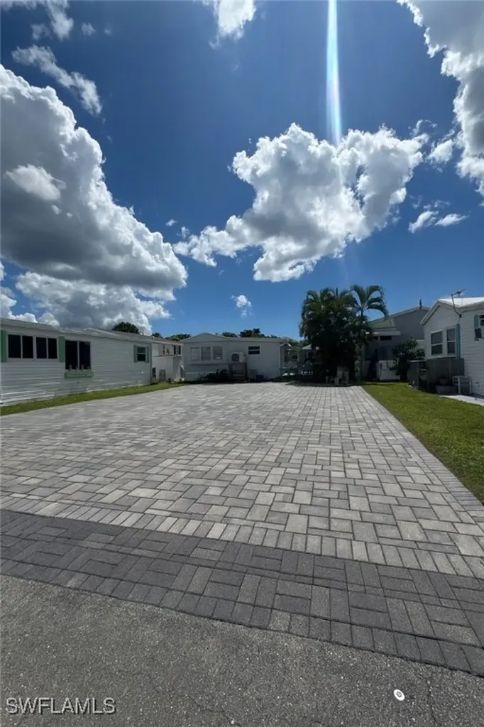 5769 Pink Panther Drive Fort Myers FL 33908