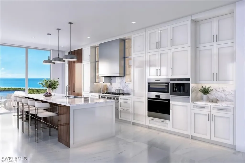 6869 Grenadier Boulevard Naples FL 34108