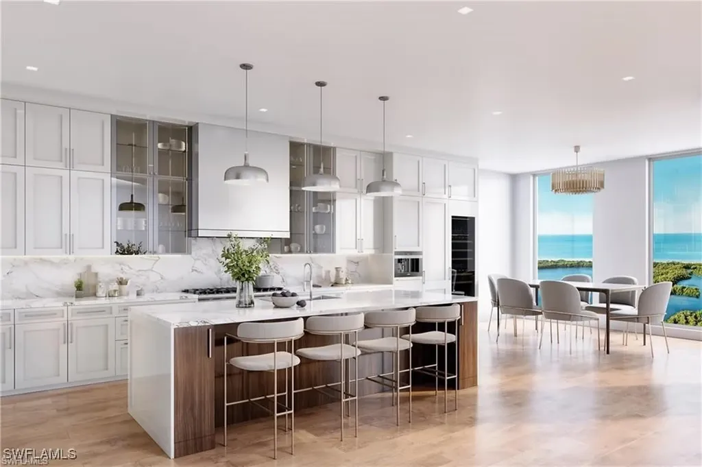 6869 Grenadier Boulevard Naples FL 34108