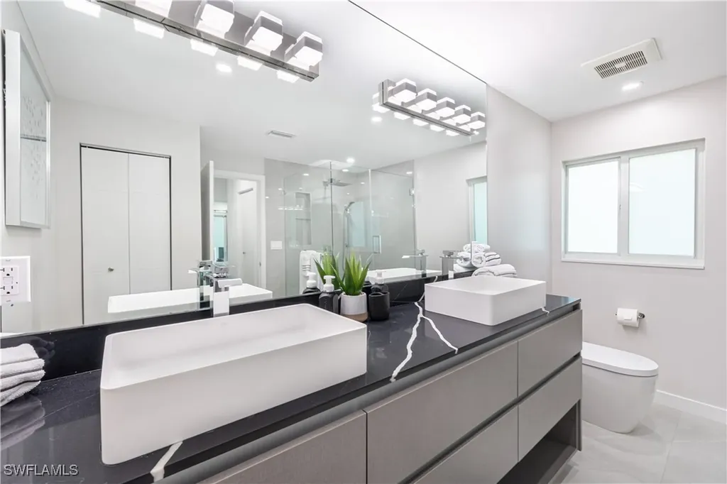 1575 Osprey Avenue Naples FL 34102