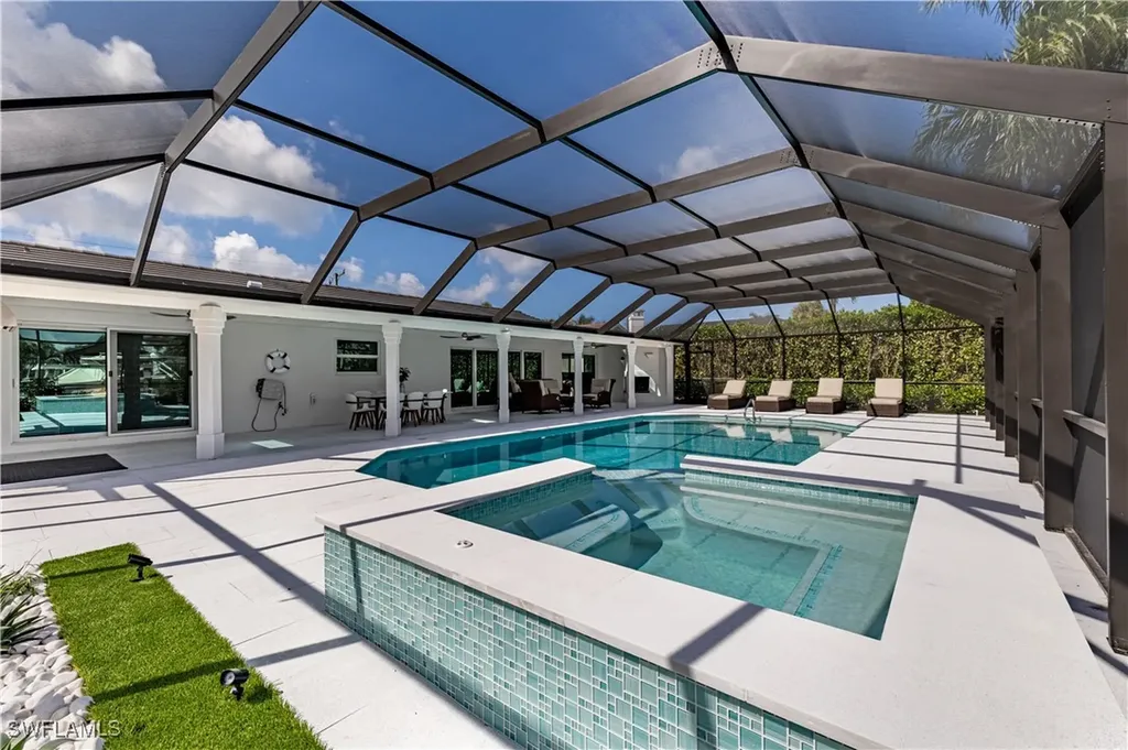1575 Osprey Avenue Naples FL 34102