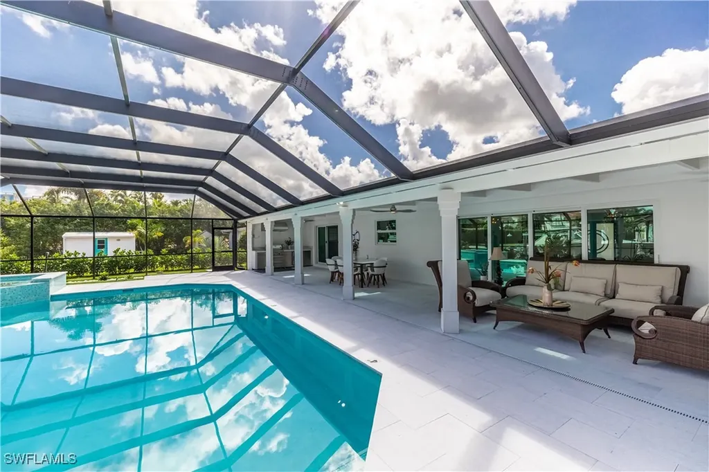 1575 Osprey Avenue Naples FL 34102