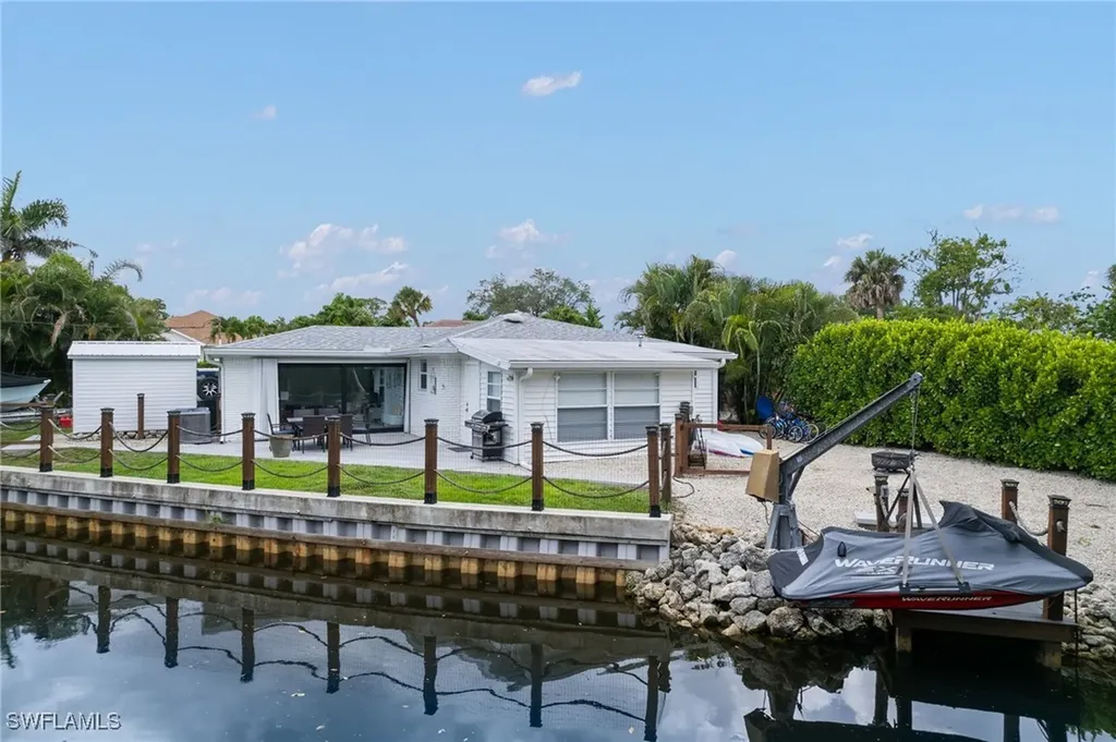 9899 Pennsylvania Avenue Bonita Springs FL 34135