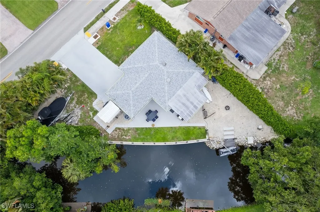 9899 Pennsylvania Avenue Bonita Springs FL 34135