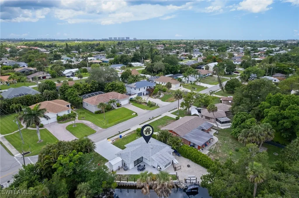 9899 Pennsylvania Avenue Bonita Springs FL 34135