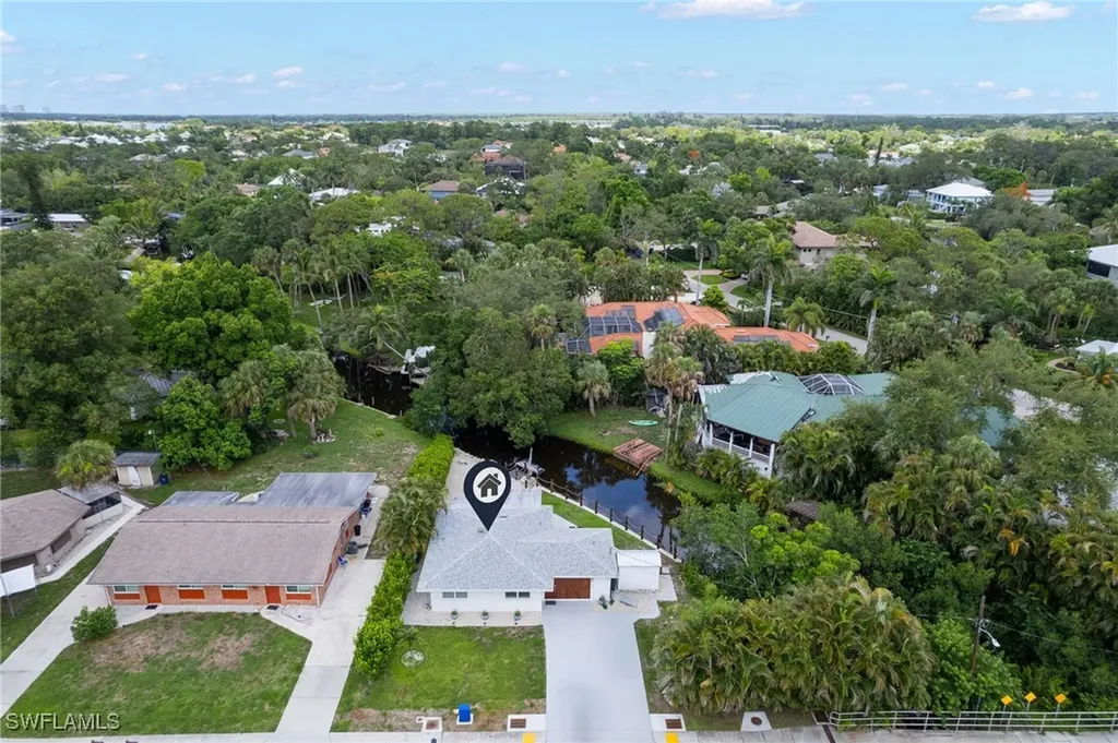 9899 Pennsylvania Avenue Bonita Springs FL 34135