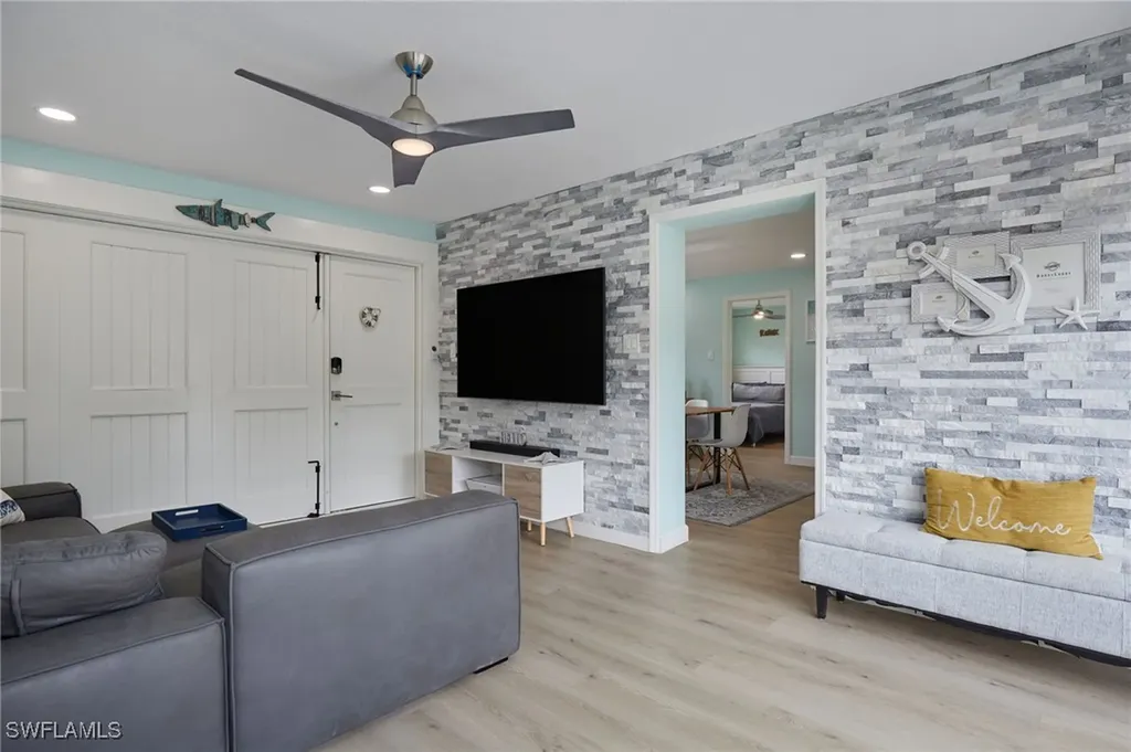 9899 Pennsylvania Avenue Bonita Springs FL 34135