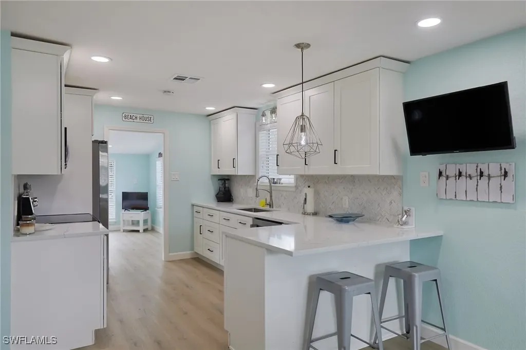 9899 Pennsylvania Avenue Bonita Springs FL 34135