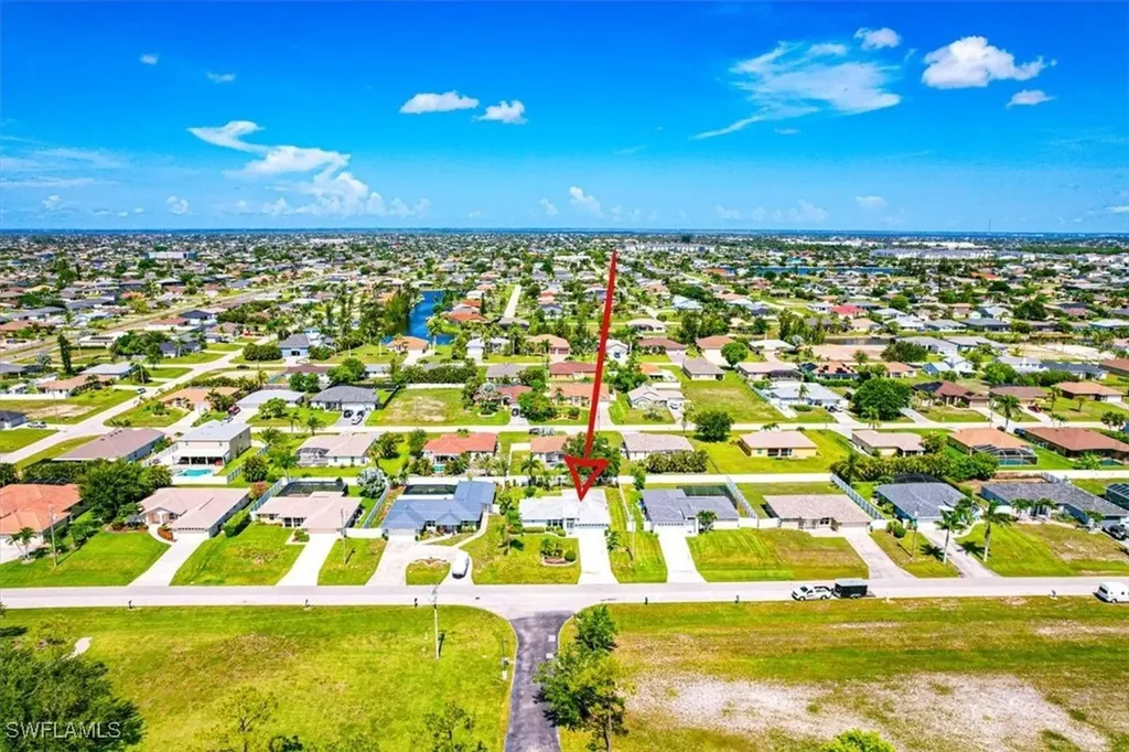 3824 SW 10th Place Cape Coral FL 33914