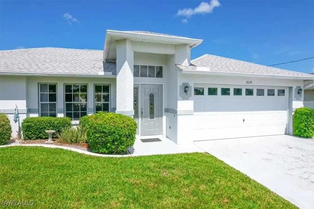 3824 SW 10th Place Cape Coral FL 33914