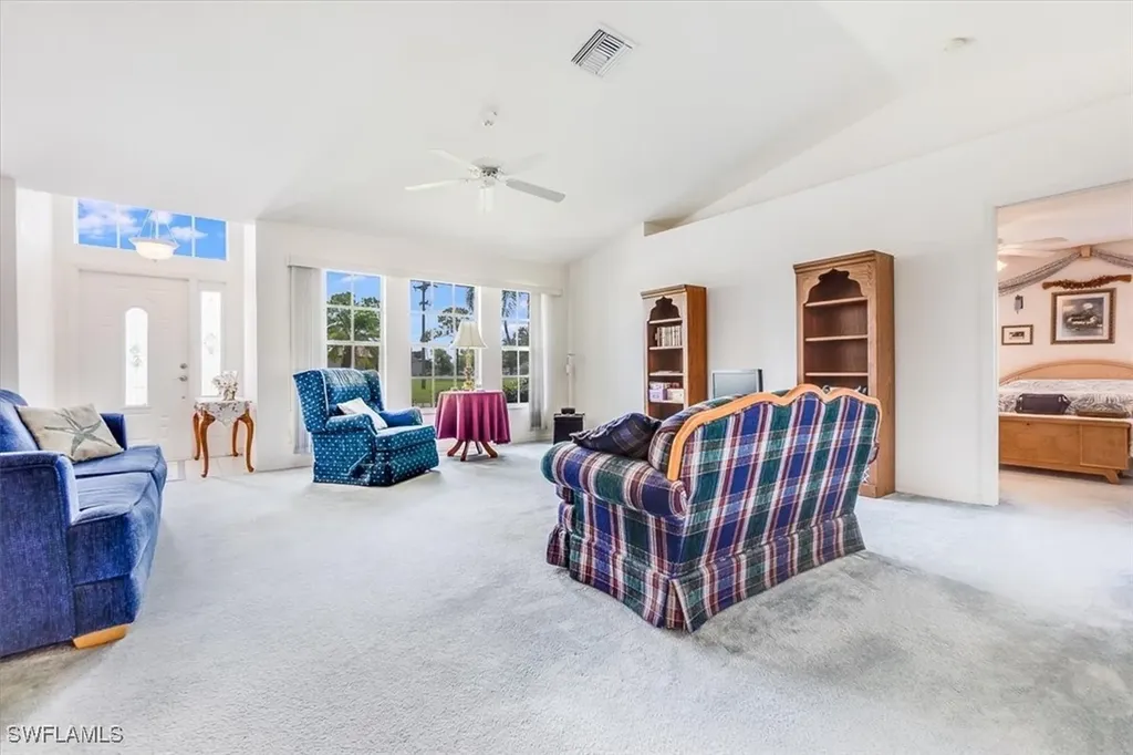 3824 SW 10th Place Cape Coral FL 33914