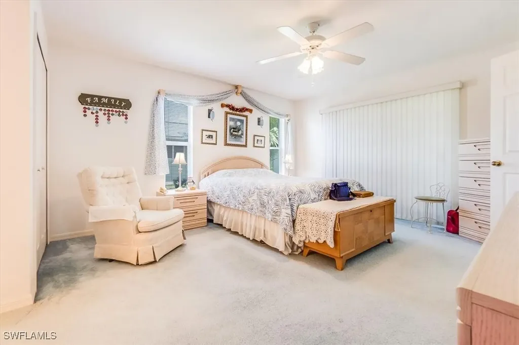 3824 SW 10th Place Cape Coral FL 33914