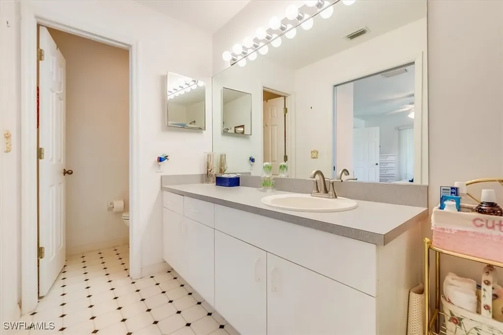 3824 SW 10th Place Cape Coral FL 33914