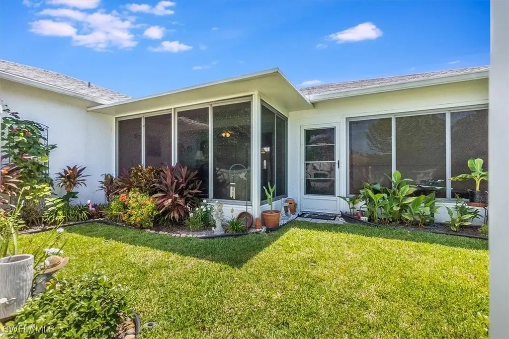 3824 SW 10th Place Cape Coral FL 33914